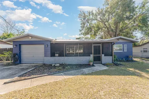 325 E Thelma St, Lake Alfred, FL 33850