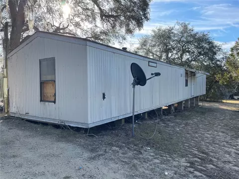 14051 SE 203rd Ct, Umatilla, FL 32784