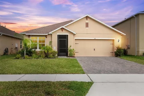 523 Lazio Cir, Debary, FL 32713