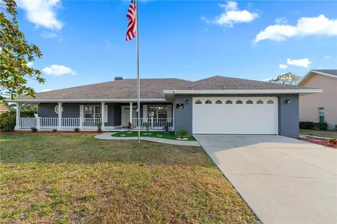 657 Hunters Run Blvd, Lakeland, FL 33809