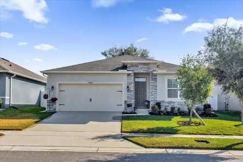 5954 Churchill Square Way, Groveland, FL 34736