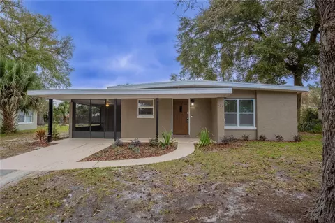 124 Pinecrest Dr, Sanford, FL 32773