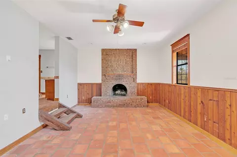 Living - 26225 Pitts Rd, Eustis, FL 32736 photo 7 of 8