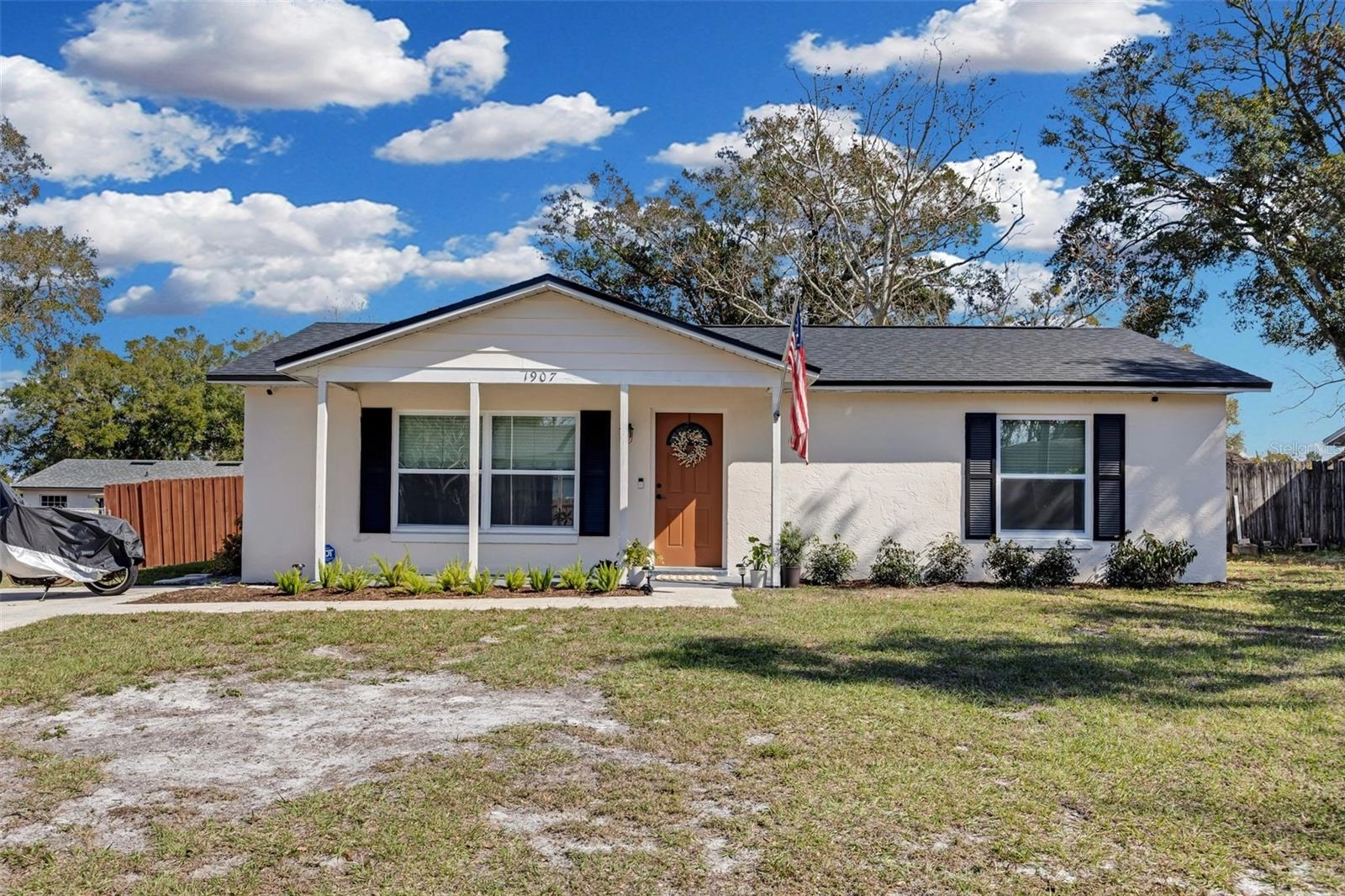 1907 Jessica Lea Ln, Ocoee, FL 34761 photo 1
