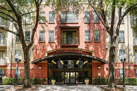 911 N Orange Ave #352, Orlando, FL 32801