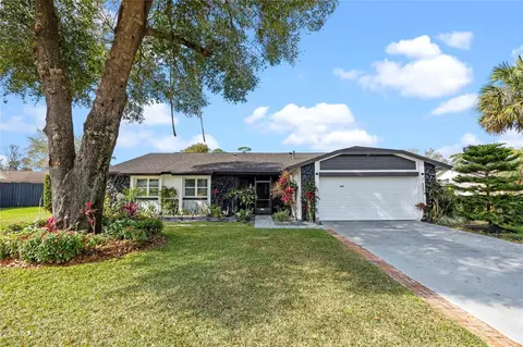 892 Breakwater Dr, Altamonte Springs, FL 32714