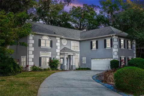 933 Southern Oak Ln, Apopka, FL 32712