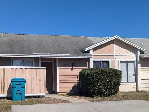 4709 Almond Willow Dr, Orlando, FL 32808