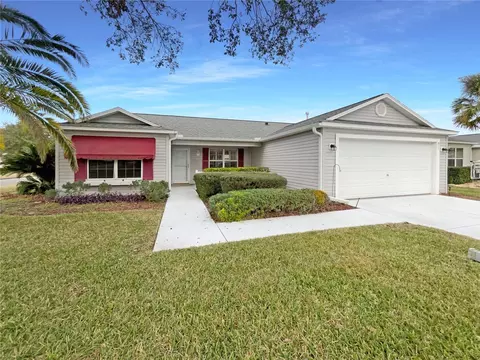 8111 SE 175th Columbia Pl, The Villages, FL 32162