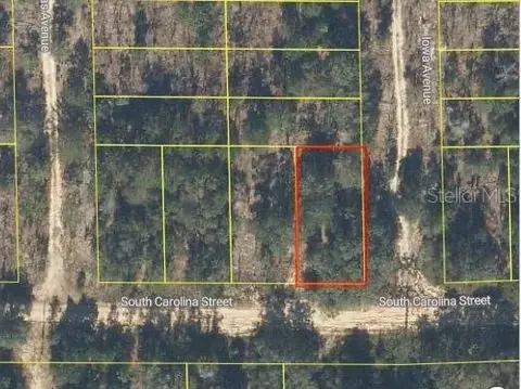 S Carolina Street, Hawthorne, FL 32640
