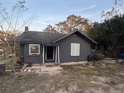 310 Lake Ave, Dundee, FL 33838