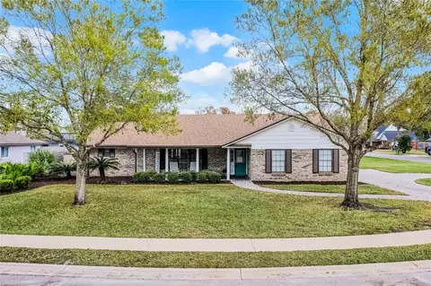 565 Whisper Wood Dr, Longwood, FL 32779