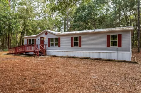 8833 S Berkshire Ave, Inverness, FL 34452