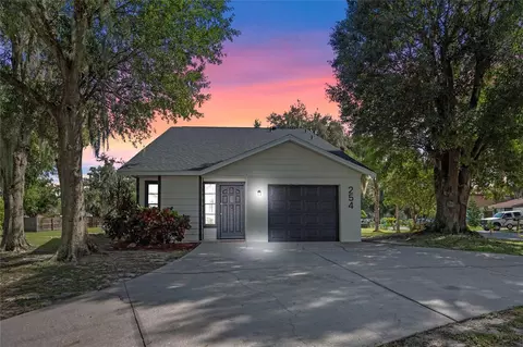 254 Lake Thomas Dr, Winter Haven, FL 33880