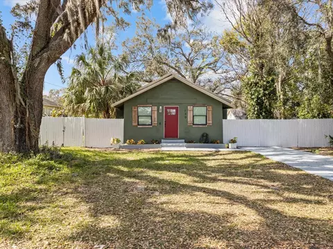130 Mandrake St, Orlando, FL 32811