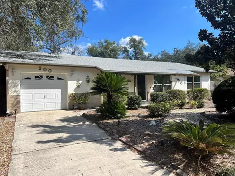 200 Ventura Dr, Sanford, FL 32773