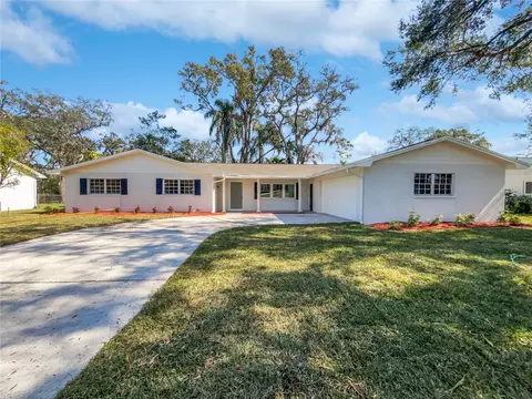 7013 Doreen St, Tampa, FL 33617