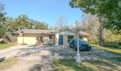 1041 Vihlen Rd, Sanford, FL 32771