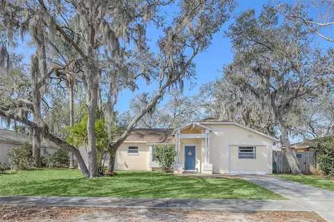 388 Winnway St, Apopka, FL 32712