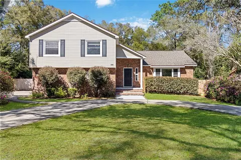 259 Westchester Dr, Deland, FL 32724