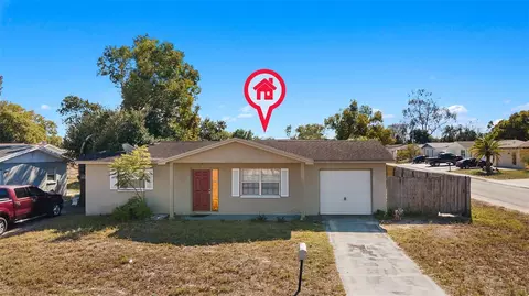 8012 Durham Dr, Port Richey, FL 34668