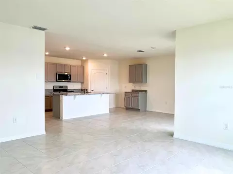 Living - 2877 Sunridge Loop, Saint Cloud, FL 34771 photo 1 of 2