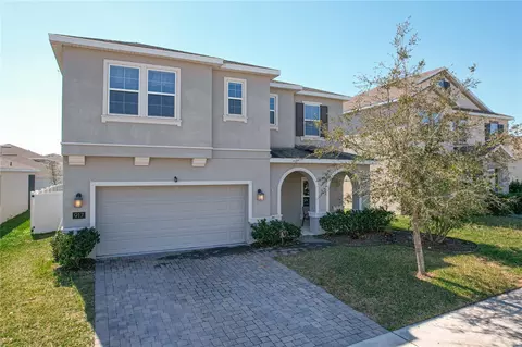 917 Carmillion Ct, Groveland, FL 34736