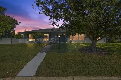 2595 Sweetwater Trl, Maitland, FL 32751