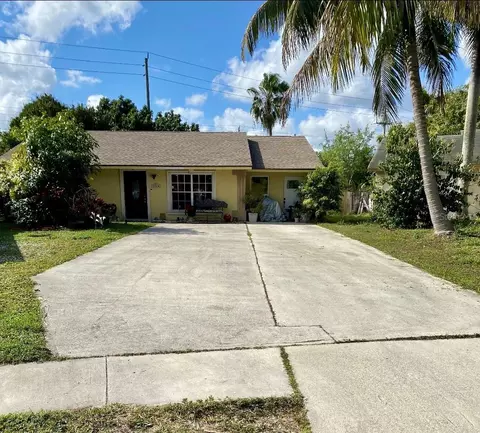 5848 Westfall Rd, Lake Worth, FL 33463