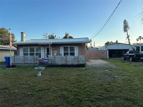 2105 18th Ave W, Bradenton, FL 34205
