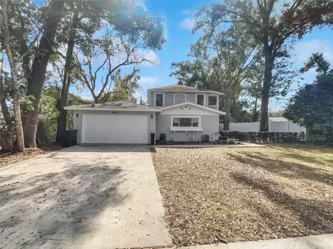 662 Lake Dr, Altamonte Springs, FL 32701