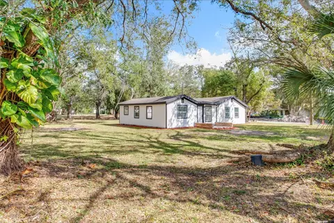 850 Rosalia Dr, Sanford, FL 32771