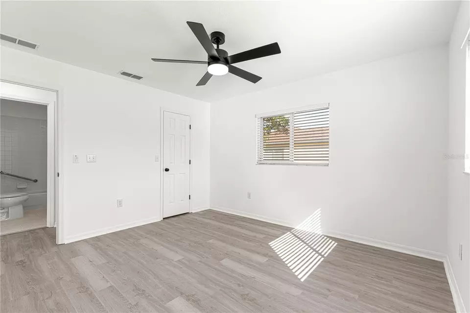 Bedroom - 11643 SW 137th Loop, Dunnellon, FL 34432 photo 4 of 6