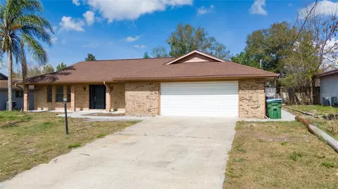 986 Sweetbrier Dr, Deltona, FL 32725