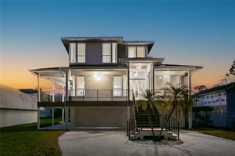606 Indiana Ave, Crystal Beach, FL 34681