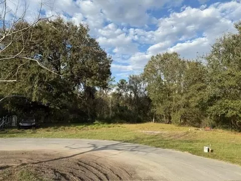 Canal Court, Lake Wales, FL 33859