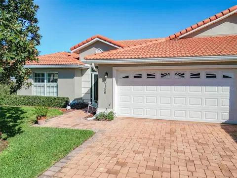 10156 Mainsail Dr, Oxford, FL 34484