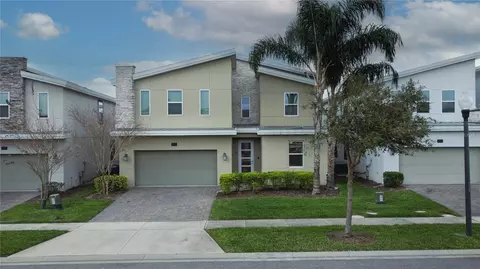 561 Pebble Beach Dr, Davenport, FL 33896