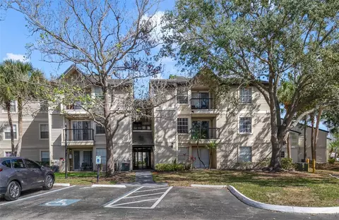 1948 Lake Atriums Cir #129, Orlando, FL 32839