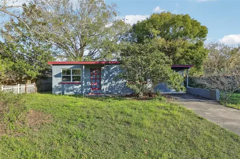 127 Country Club Cir, Sanford, FL 32771