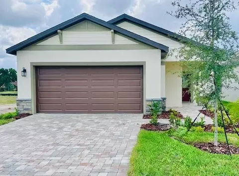 3352 Cup Dr, Lakeland, FL 33803