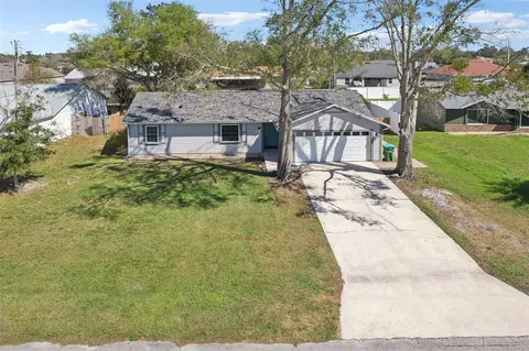 2801 W Covington Dr, Deltona, FL 32738