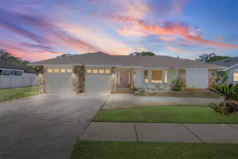 12467 94th Ave, Seminole, FL 33772