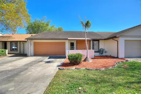 109 Oakridge Ct, Sanford, FL 32773