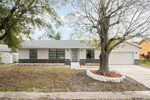 8874 Hillsdale Dr, Orlando, FL 32818