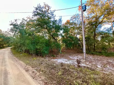 108 Juniper Dr, Hawthorne, FL 32640