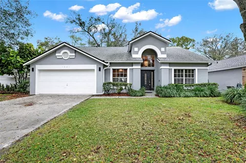 1341 American Elm Dr, Altamonte Springs, FL 32714