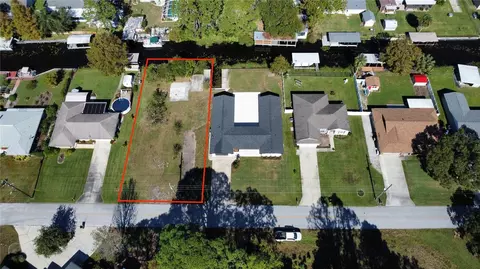 Pine Island Drive, Leesburg, FL 34788