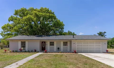 2402 Greenwood St, Deltona, FL 32738