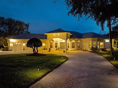 3982 Tradewinds Trl, Merritt Island, FL 32953